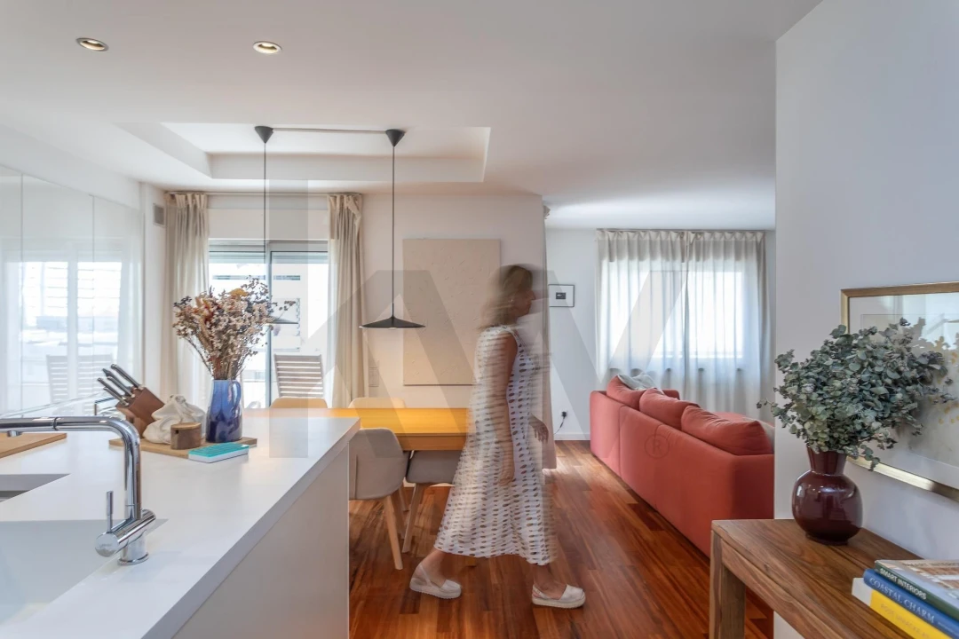 Apartamento T2 para Arrendamento em Alvalade Foto 37