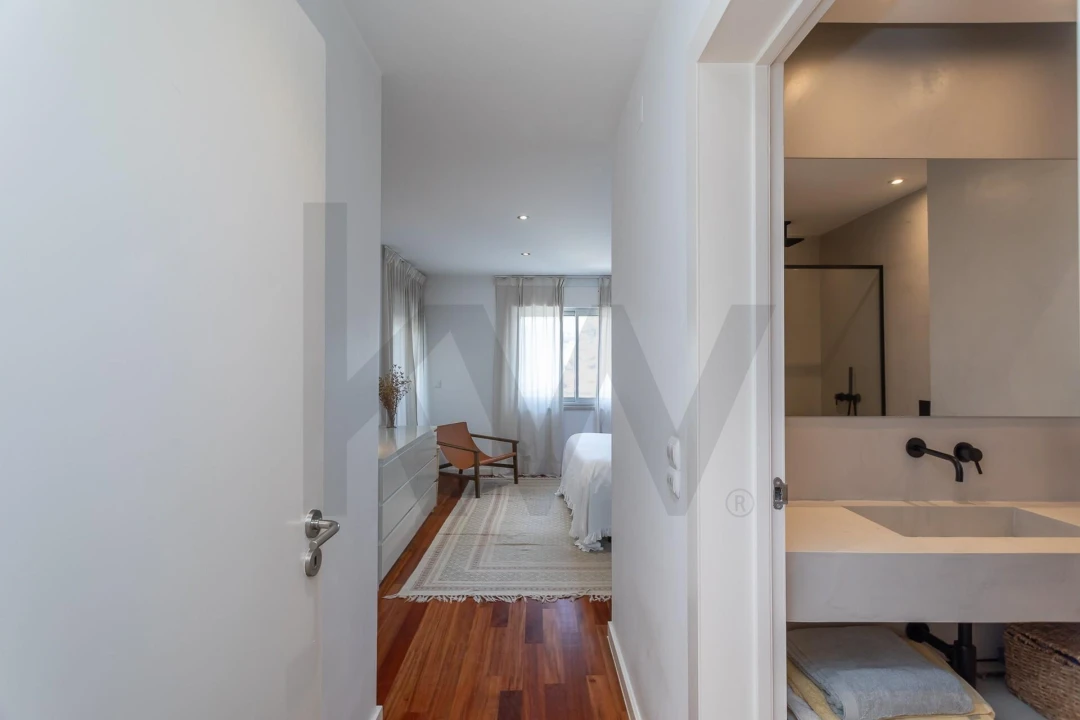 Apartamento T2 para Arrendamento em Alvalade Foto 23