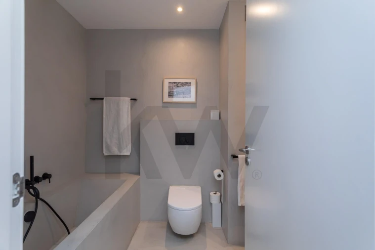 Apartamento T2 para Arrendamento em Alvalade Foto 18