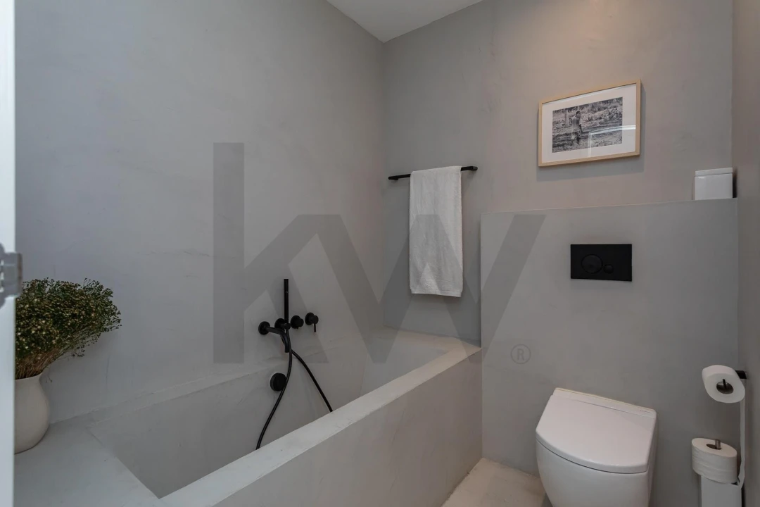 Apartamento T2 para Arrendamento em Alvalade Foto 19