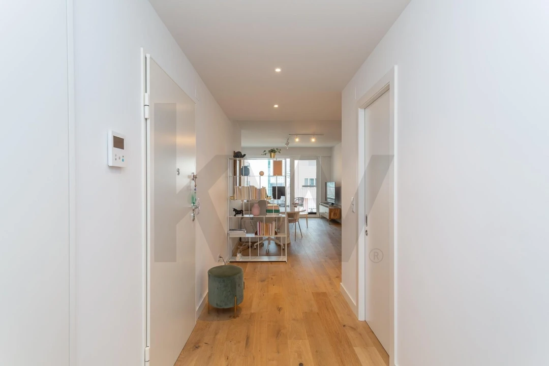 Apartamento T2 para Venda em Campolide Foto 20