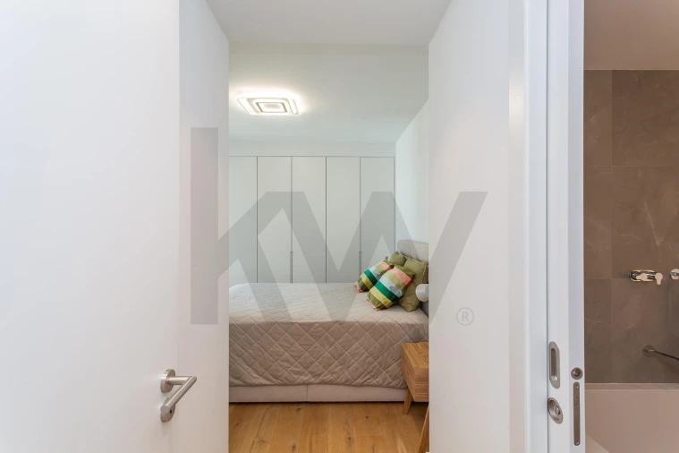 Apartamento T2 para Venda em Campolide Foto 30