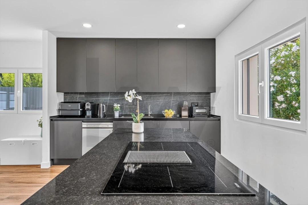 Moradia T4 para Venda em Corroios Foto 20