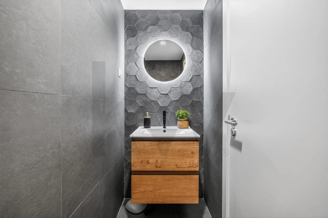 Moradia T4 para Venda em Corroios Foto 21