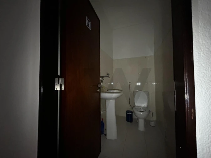 Loja para Venda em Póvoa de Santa Iria e Forte da Casa Foto 9