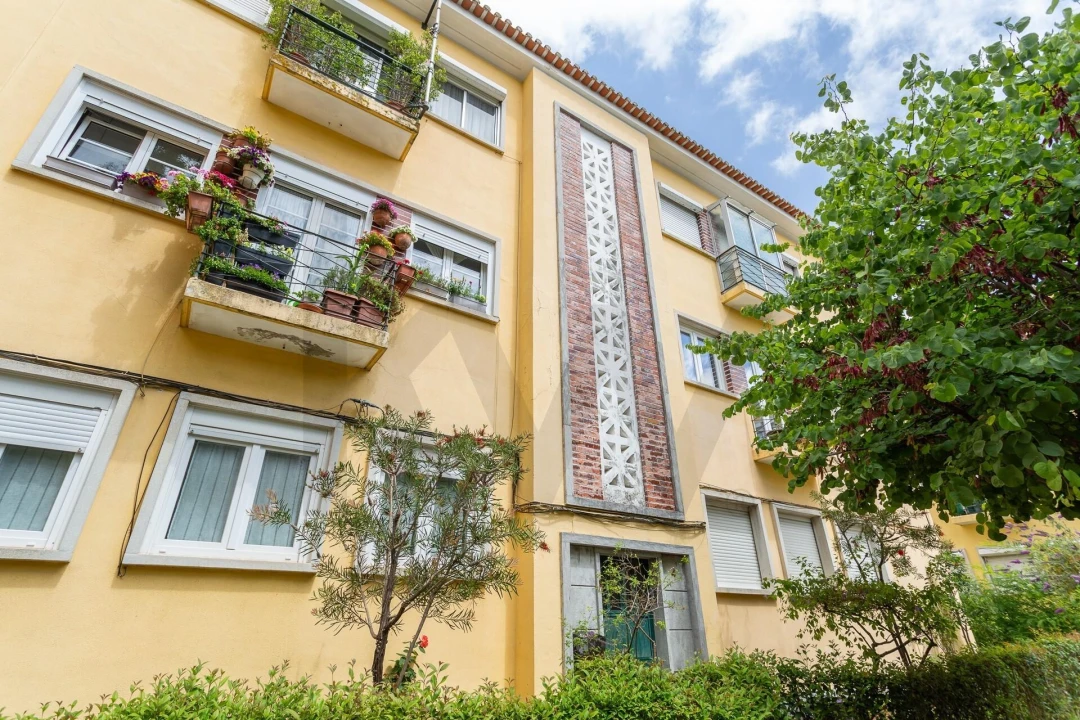 Apartamento T2 para Arrendamento em Alvalade Foto 45