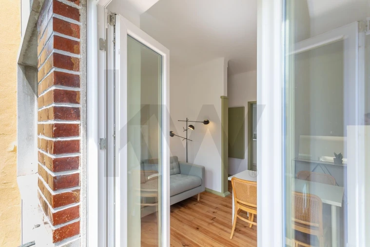 Apartamento T2 para Arrendamento em Alvalade Foto 5