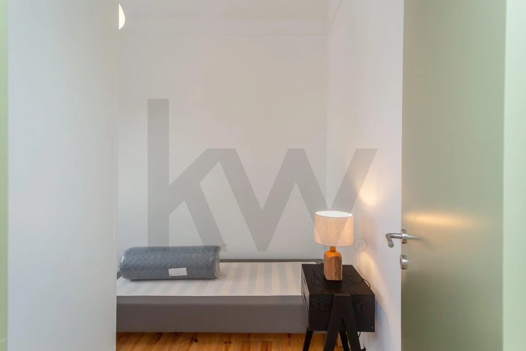 Apartamento T2 para Arrendamento em Alvalade Foto 21