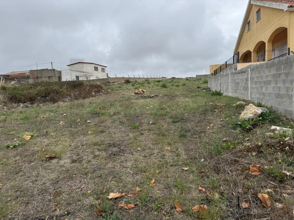 Terreno para Venda em Almargem do Bispo, Pêro Pinheiro e Montelavar Foto 9