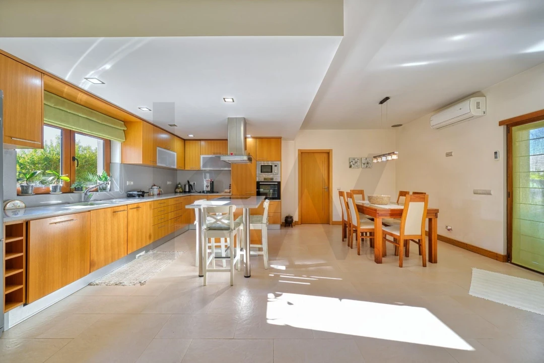 Moradia T5 para Venda em Achete, Azoia de Baixo e Póvoa de Santarém Foto 5