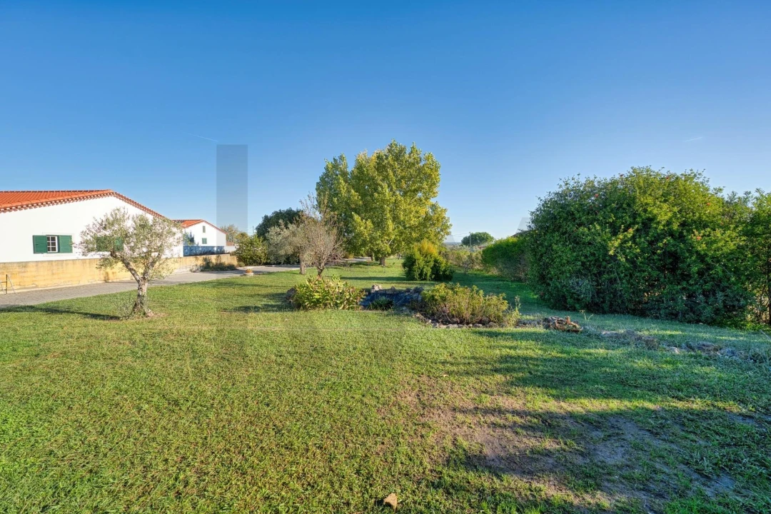 Moradia T5 para Venda em Achete, Azoia de Baixo e Póvoa de Santarém Foto 41