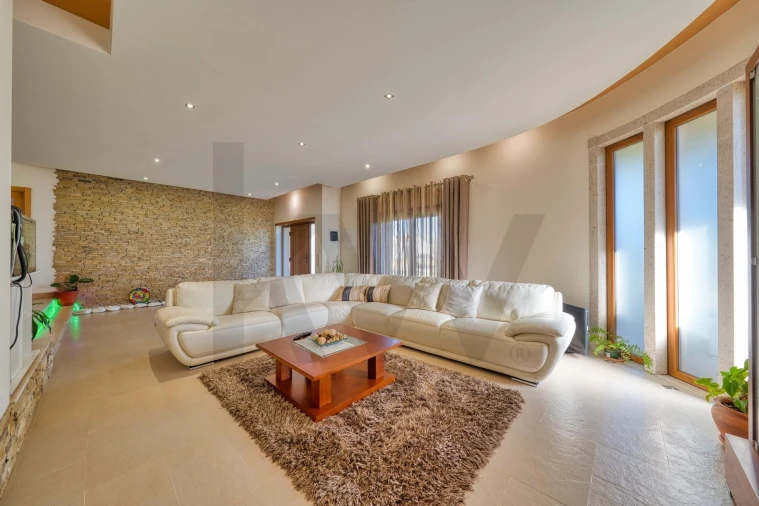 Moradia T5 para Venda em Achete, Azoia de Baixo e Póvoa de Santarém Foto 17