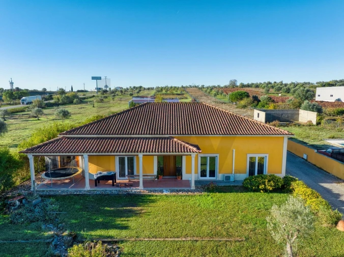 Moradia T5 para Venda em Achete, Azoia de Baixo e Póvoa de Santarém Foto 38