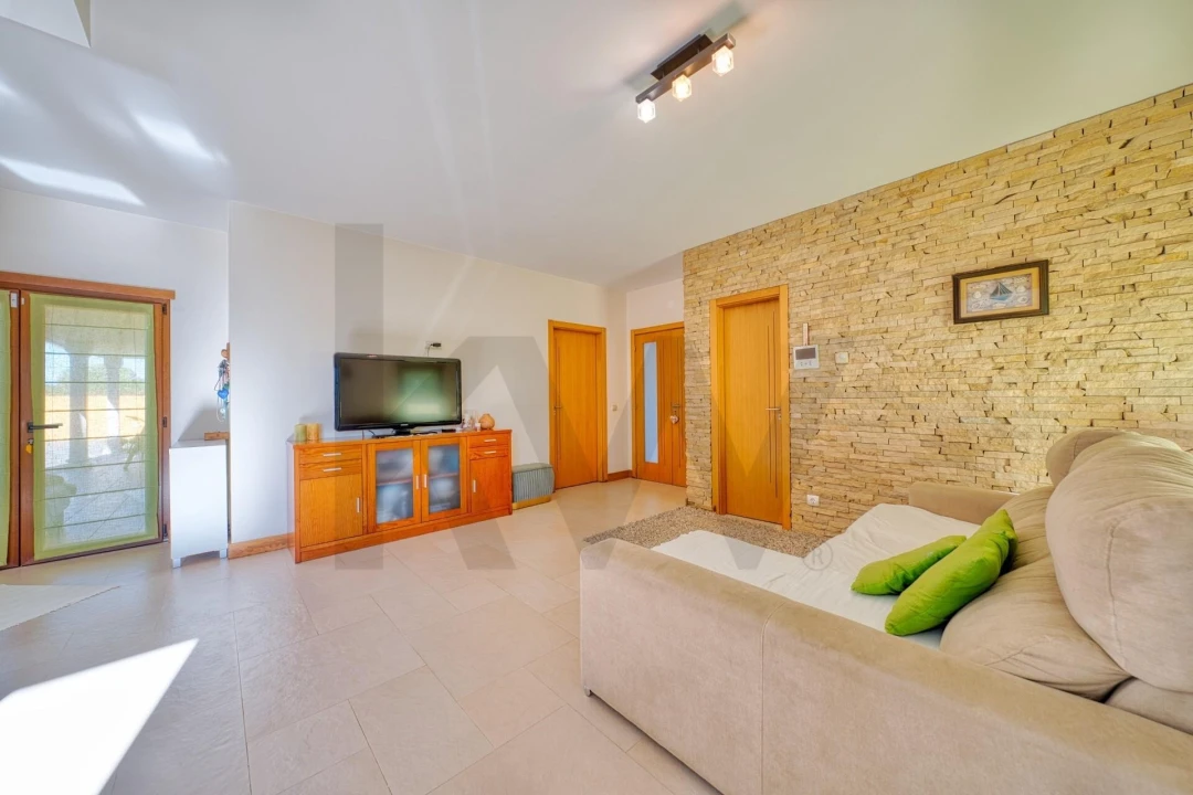 Moradia T5 para Venda em Achete, Azoia de Baixo e Póvoa de Santarém Foto 10