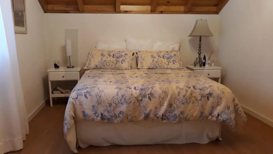 Moradia T1 para Venda em Fajã da Ovelha Foto 12