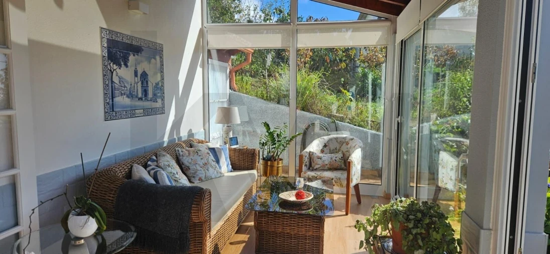 Moradia T1 para Venda em Fajã da Ovelha Foto 11