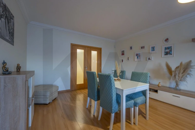 Apartamento T3 para Venda em Seixal, Arrentela e Aldeia de Paio Pires Foto 3