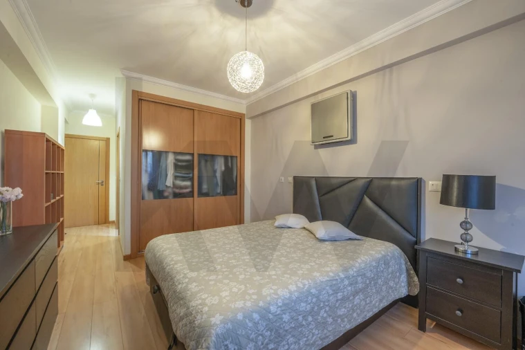 Apartamento T3 para Venda em Seixal, Arrentela e Aldeia de Paio Pires Foto 19