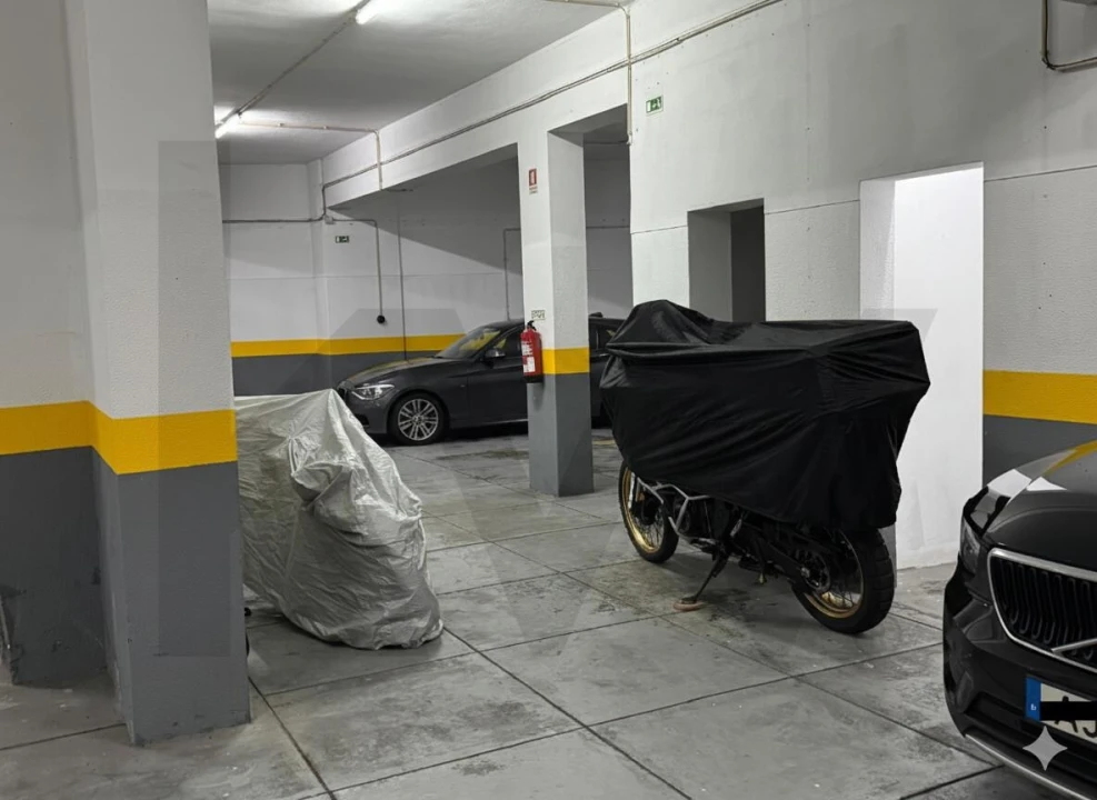 Garagem para Venda em Bonfim Foto 8