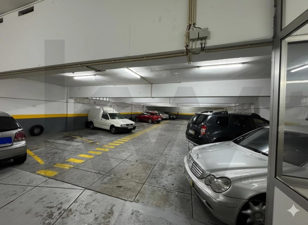 Garagem para Venda em Bonfim Foto 5