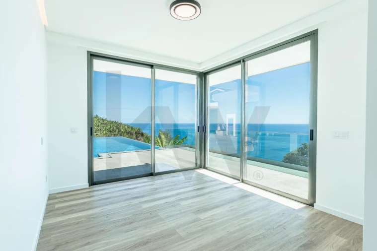 Moradia T3 para Venda em Arco da Calheta Foto 34