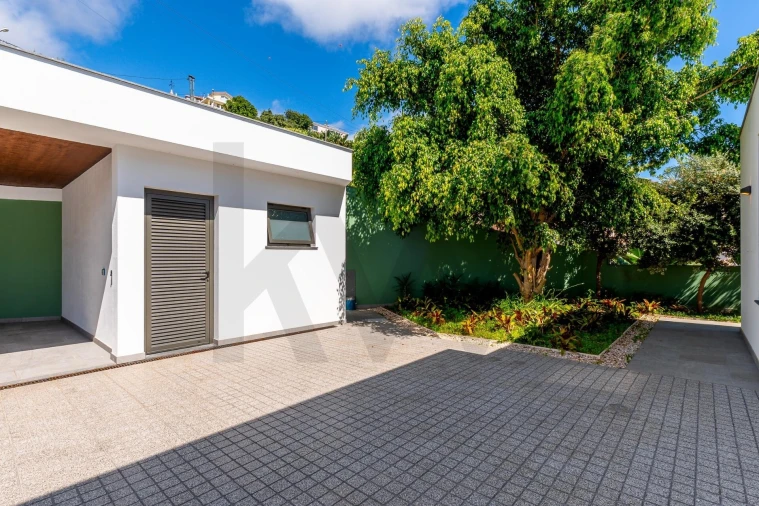 Moradia T3 para Venda em Arco da Calheta Foto 53