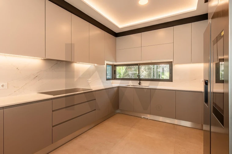 Moradia T3 para Venda em Arco da Calheta Foto 40