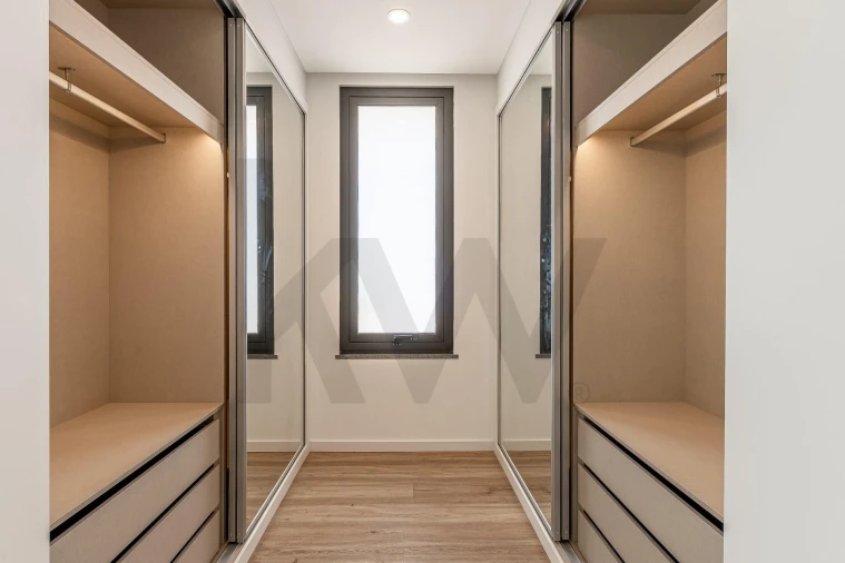 Moradia T3 para Venda em Arco da Calheta Foto 24