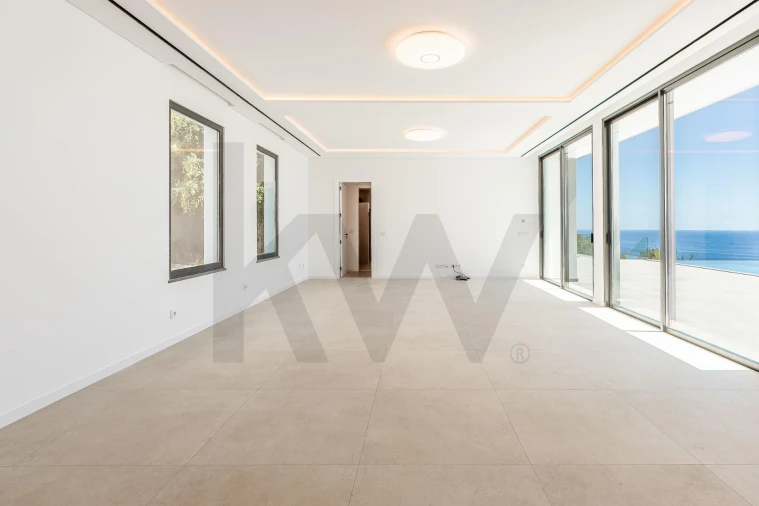 Moradia T3 para Venda em Arco da Calheta Foto 36