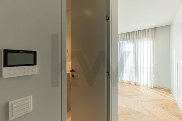 Apartamento T3 para Venda em Aldoar, Foz do Douro e Nevogilde Foto 31