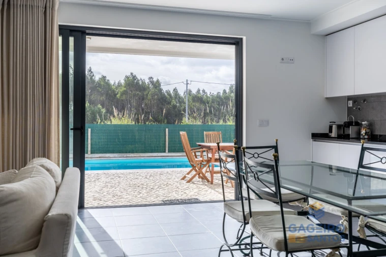 Moradia T3 para Venda em Tornada e Salir do Porto Foto 9