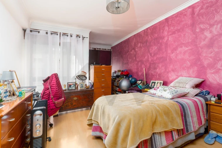 Apartamento T3 para Venda em Massamá e Monte Abraão Foto 19