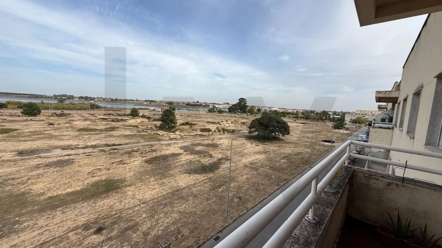 Apartamento T3 para Venda em Alhos Vedros Foto 5