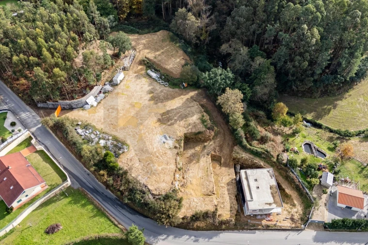 Terreno para Venda em Escariz Foto 6
