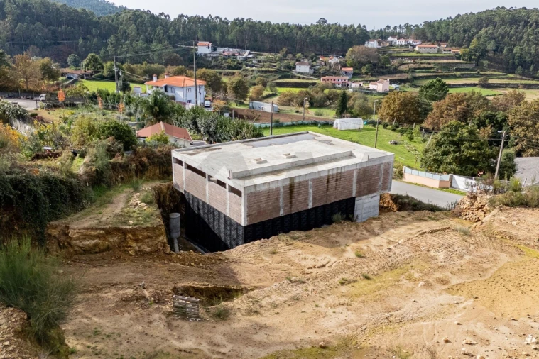 Terreno para Venda em Escariz Foto 9