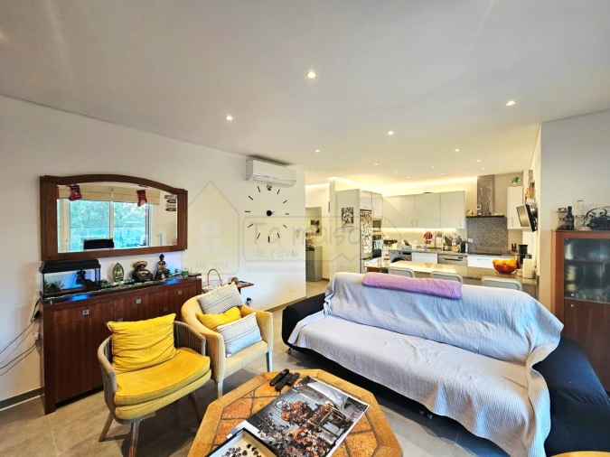 Apartamento T2 para Venda em Loule (São Sebastião) Foto 4