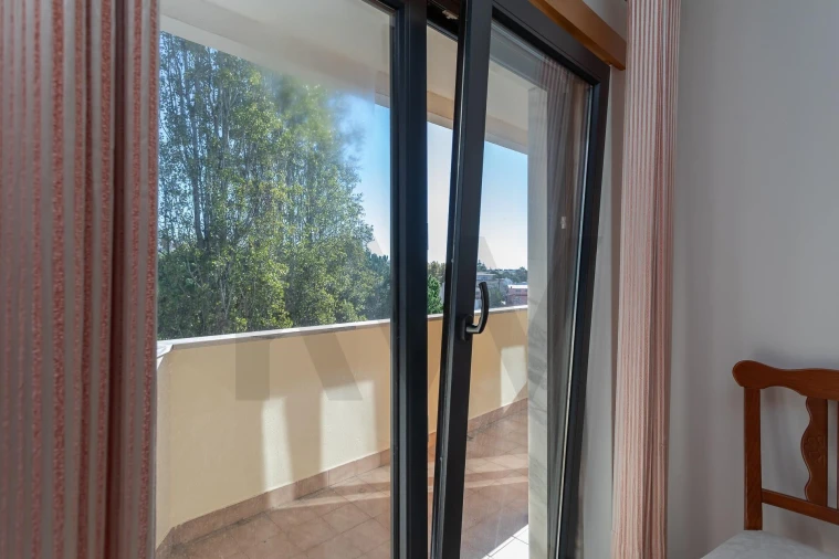 Apartamento T4 para Venda em São Domingos de Rana Foto 21