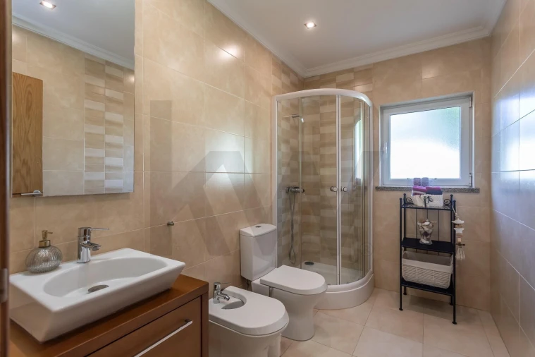 Moradia T4 para Venda em Azeitão (São Lourenço e São Simão) Foto 38