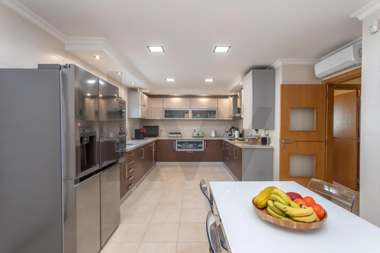 Moradia T4 para Venda em Azeitão (São Lourenço e São Simão) Foto 41