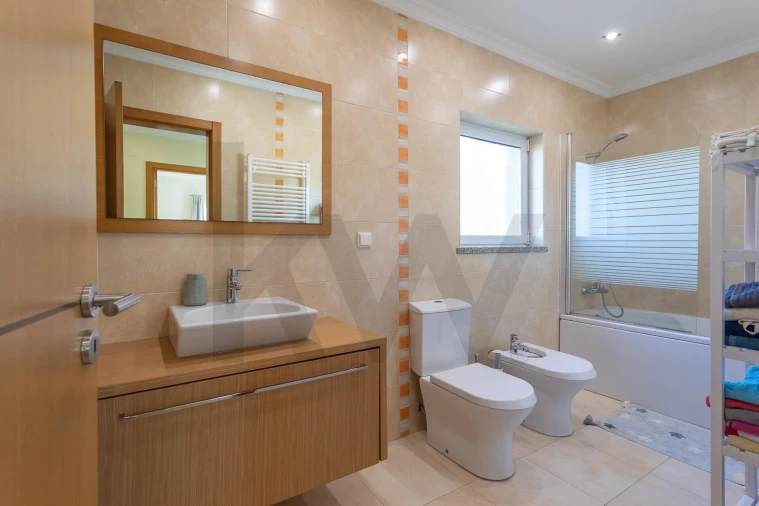 Moradia T4 para Venda em Azeitão (São Lourenço e São Simão) Foto 57