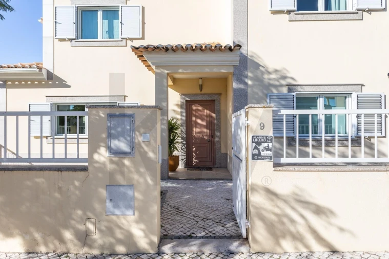 Moradia T4 para Venda em Azeitão (São Lourenço e São Simão) Foto 12