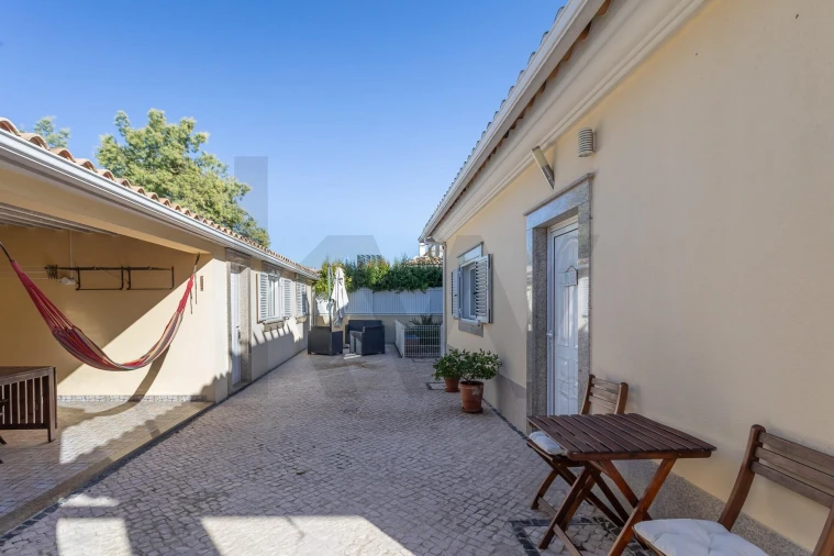 Moradia T4 para Venda em Azeitão (São Lourenço e São Simão) Foto 26