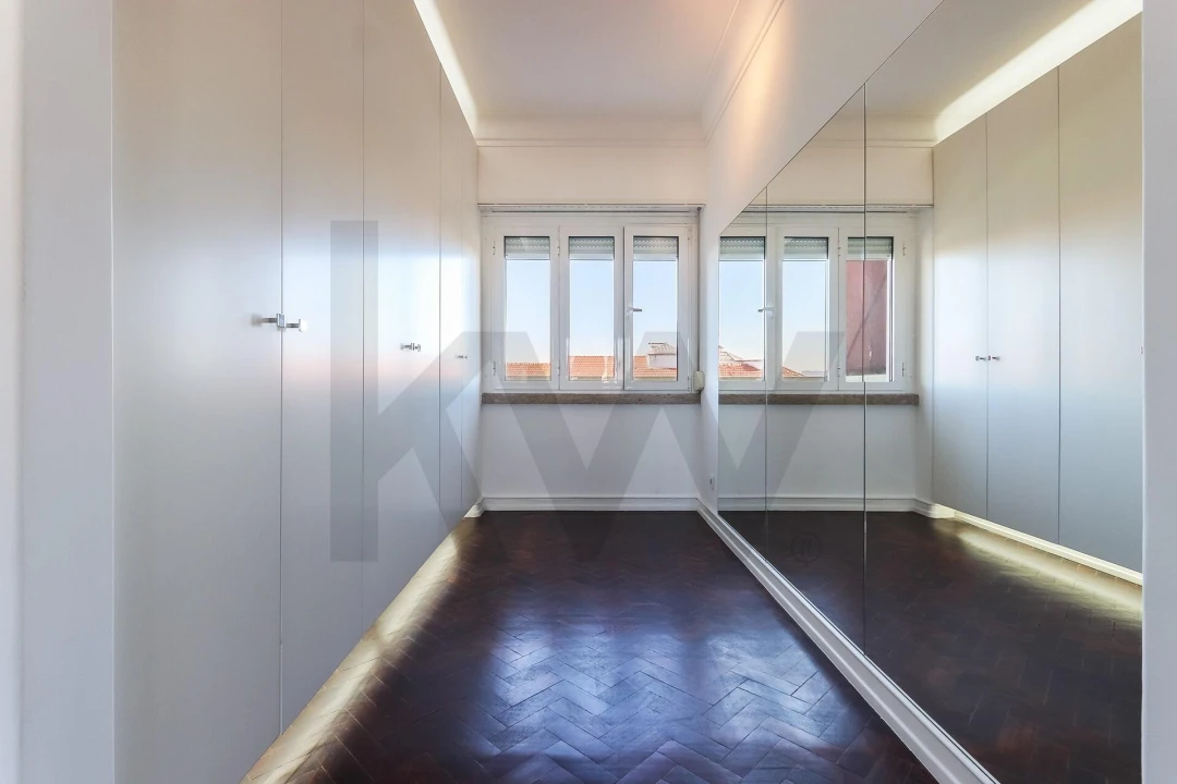 Apartamento T3 para Arrendamento em Alvalade Foto 27