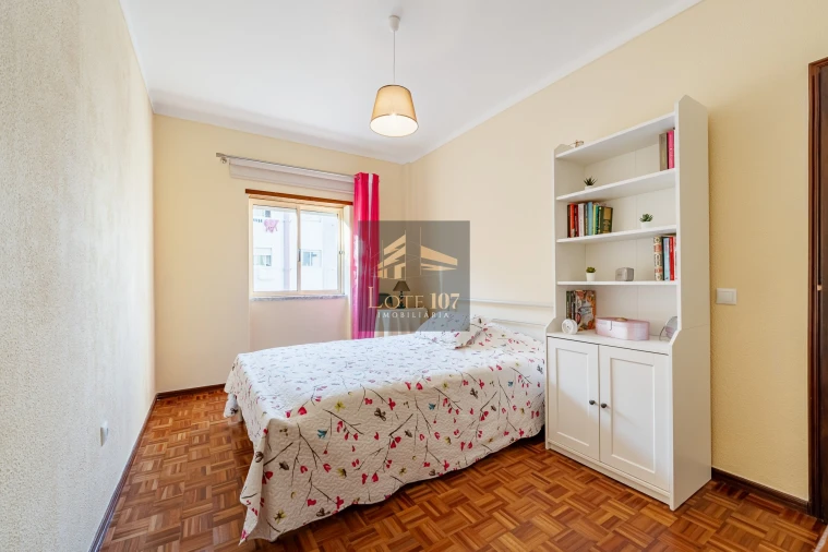 Apartamento T2 para Venda em Pinhal Novo Foto 22