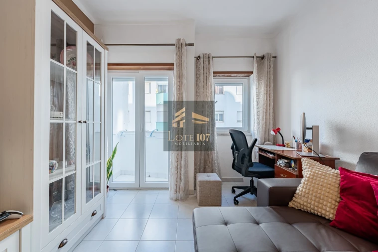 Apartamento T2 para Venda em Pinhal Novo Foto 15