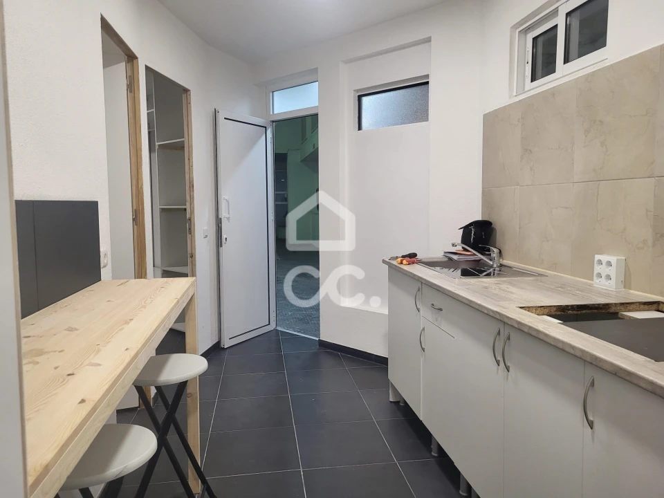 Negócio para Venda em Azurem Foto 2