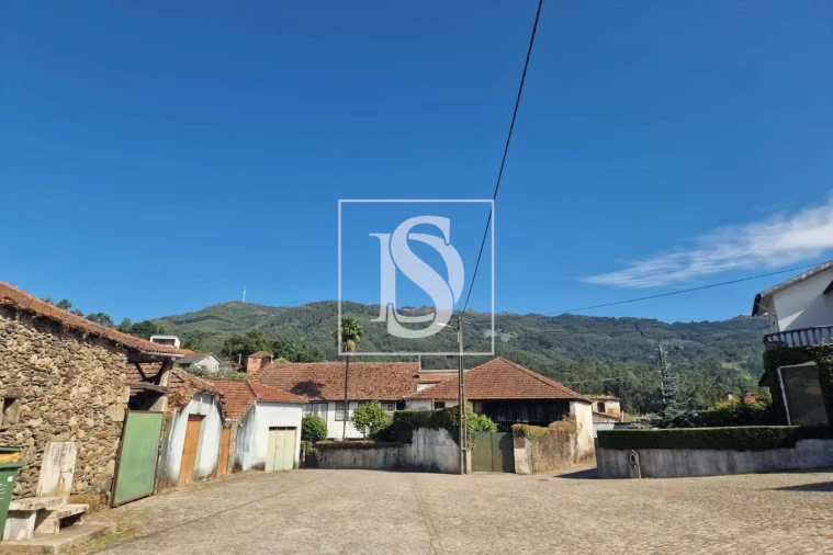 Moradia T3 para Venda em Tondela e Nandufe Foto 22