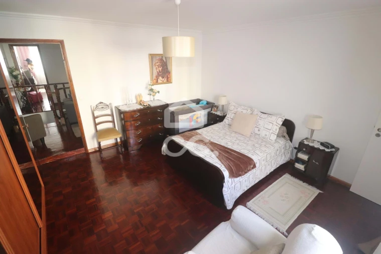 Moradia T3 para Venda em Ponta Delgada (São Pedro) Foto 32