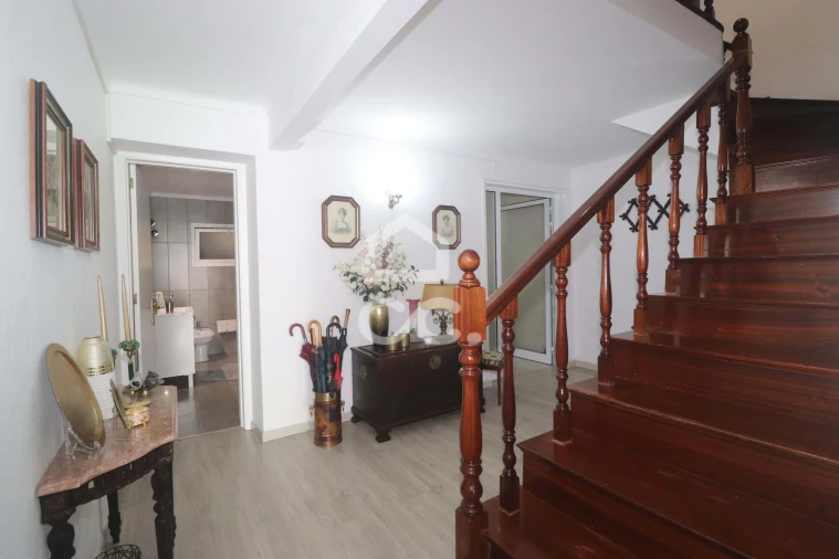 Moradia T3 para Venda em Ponta Delgada (São Pedro) Foto 13