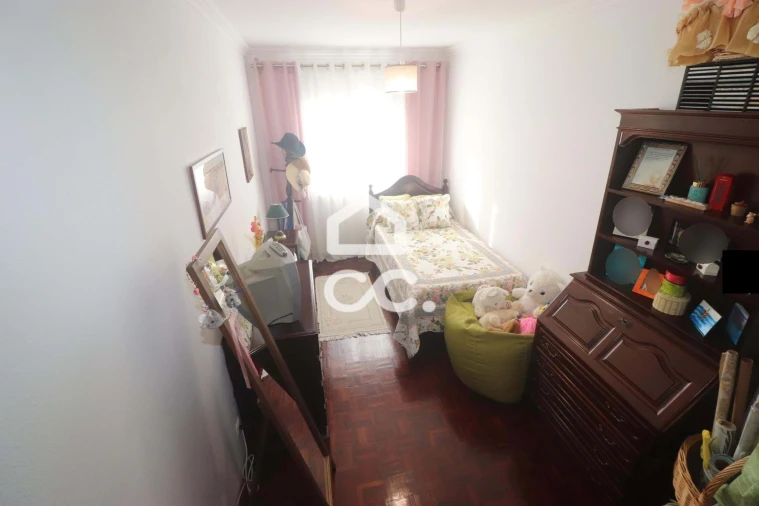 Moradia T3 para Venda em Ponta Delgada (São Pedro) Foto 36